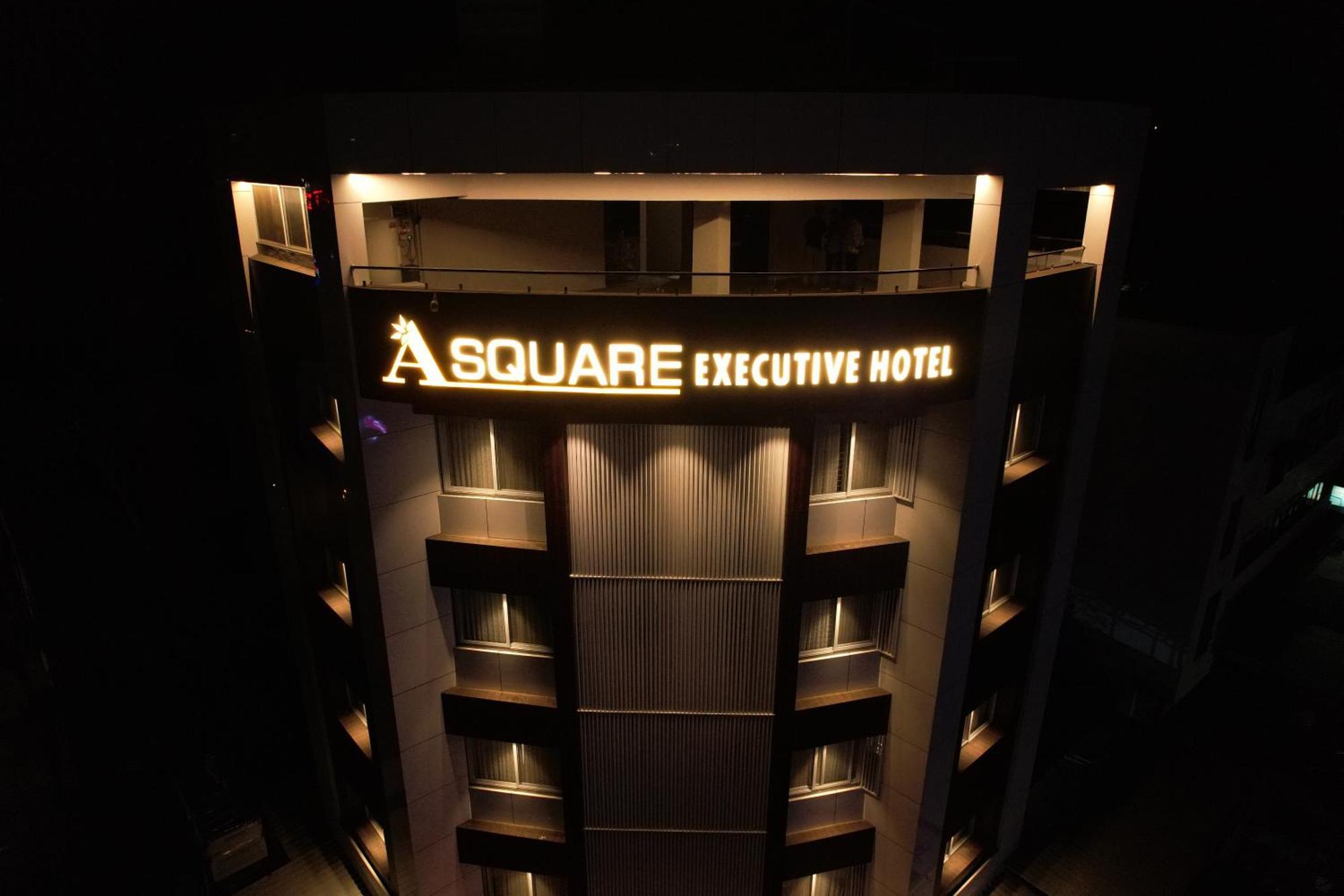 A Square Executive Hotel 아우랑가바드 외부 사진
