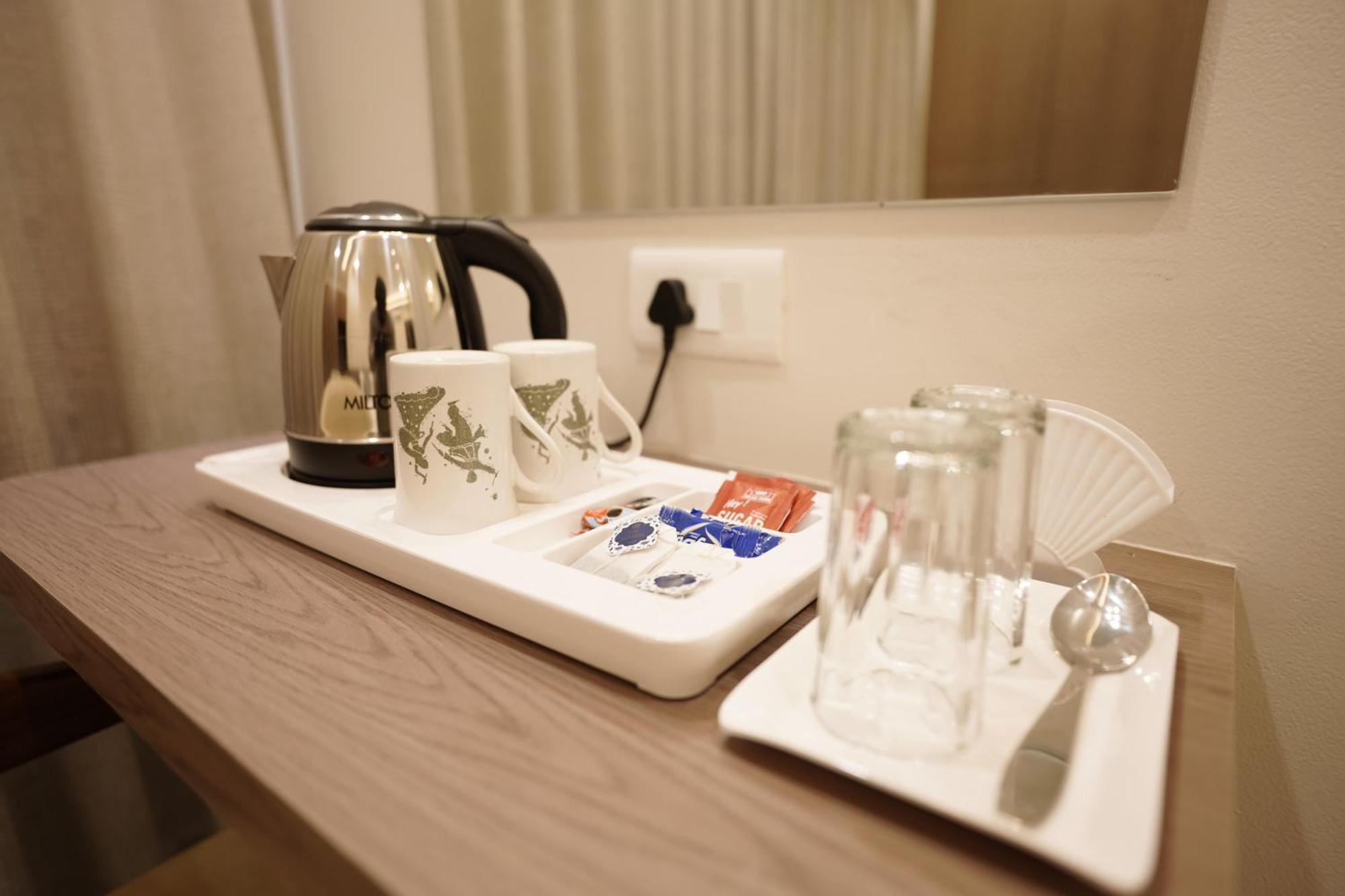 A Square Executive Hotel 아우랑가바드 외부 사진