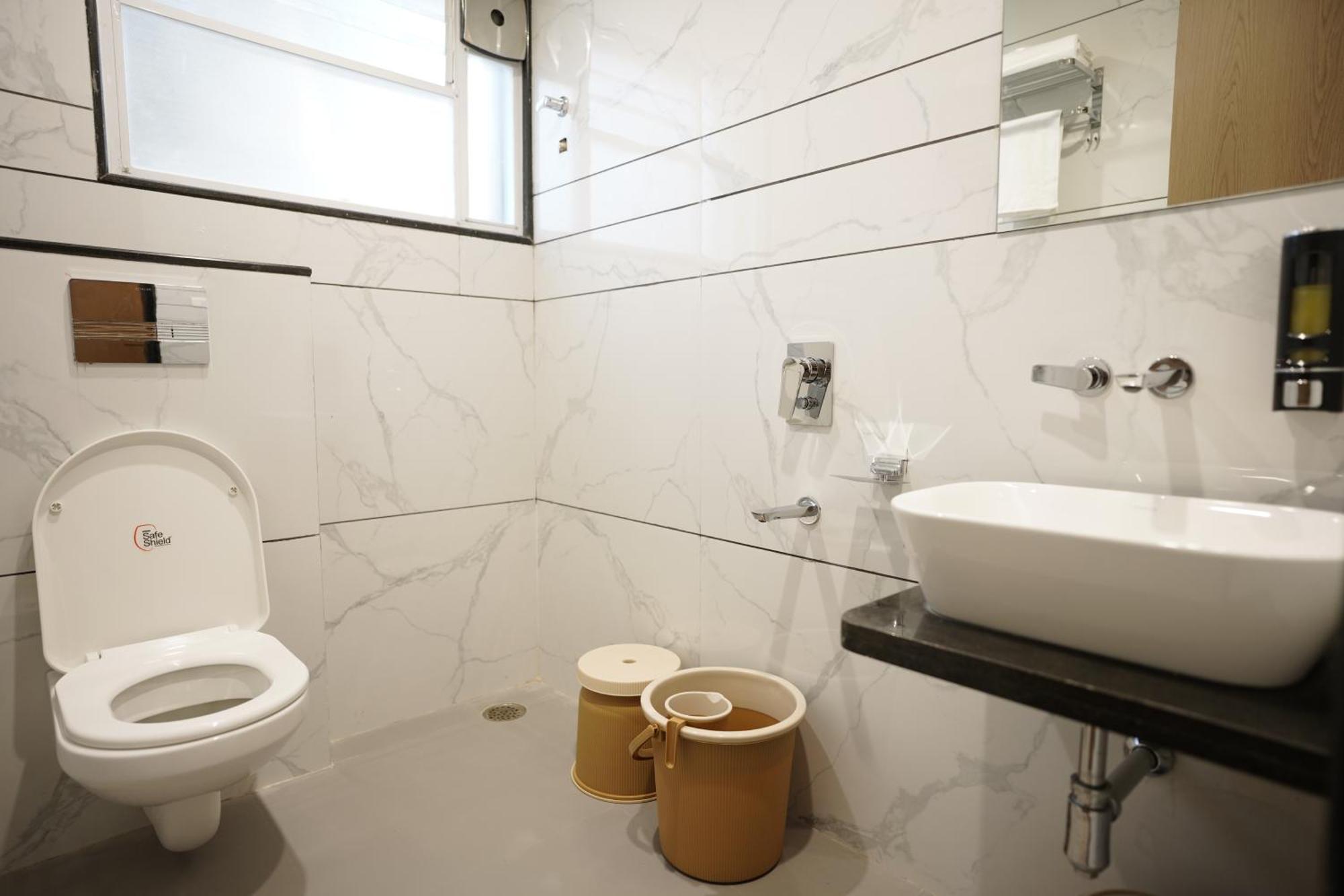A Square Executive Hotel 아우랑가바드 외부 사진